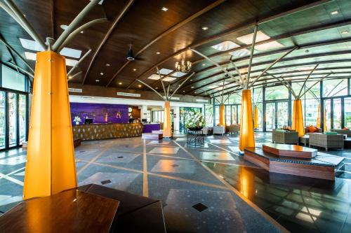 Lobi, Bangsaen Heritage Hotel in Chonburi