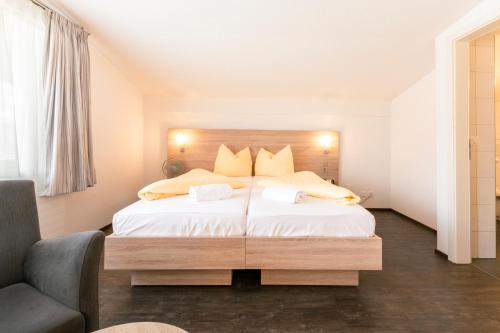 Hotel Kreuz - image 2