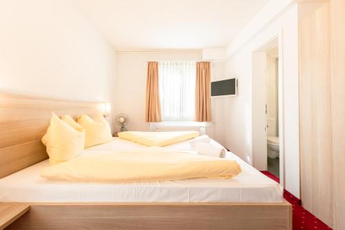 Hotel Kreuz - image 5