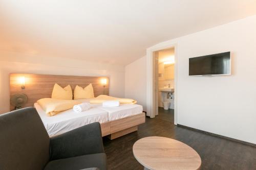 Hotel Kreuz - image 10