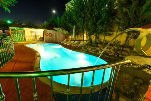 Swimmingpool, Zaman Homeland in Al Taif