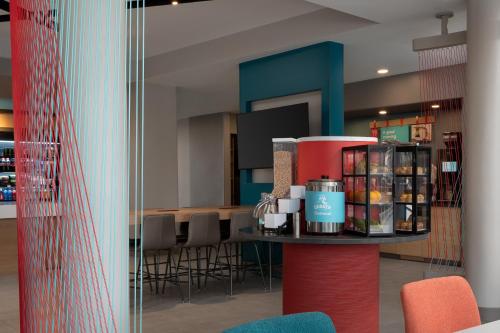 avid hotel Oak Creek by IHG avid hotel Oak Creek by IHG