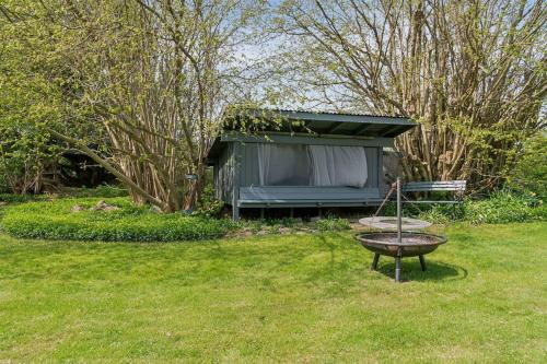 Holiday home in beautiful nature in Vordingborg