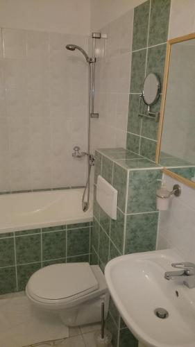 Hotel Zamek Karnity - main image