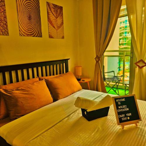Azure Urban Resort Staycation, Manila