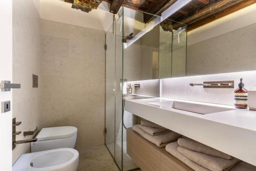 Luxury Apartment on Piazza Erbe, Verona (fotografie 8)