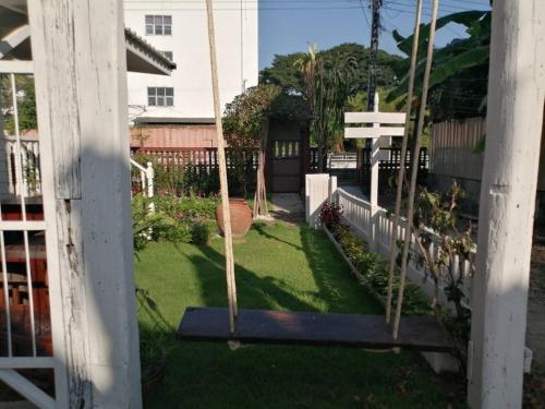 2 BRs House Baan Chay Klong 