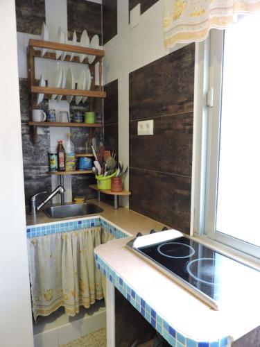 Konyha, Hospedaje Lisboa Algeciras P Ca 0214 y A Ca 0232 in Algeciras