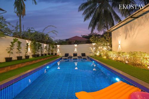 EKOSTAY - Noir Villa - image 5