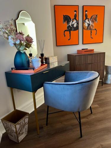 Bespoke one bed apartment by Sefton Park Sleeps 4, Liverpool (photo 4)