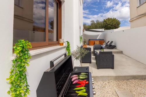 SEVIS SUITES 5