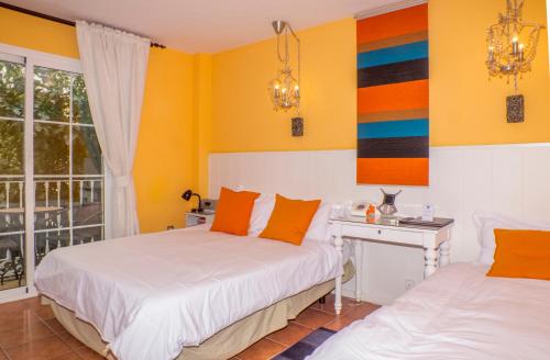 Hotel Pueblo