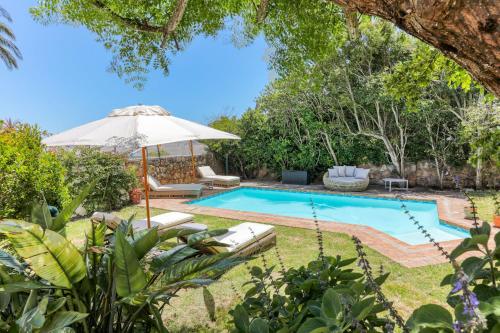 Camps Bay Glen Authentic Villa - image 5