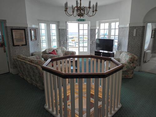 Közös társalgó / TV, Royal Norfolk & Suffolk Yacht Club in Lowestoft