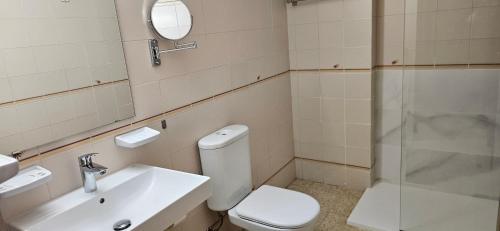 Apartamentos La Masia - image 11
