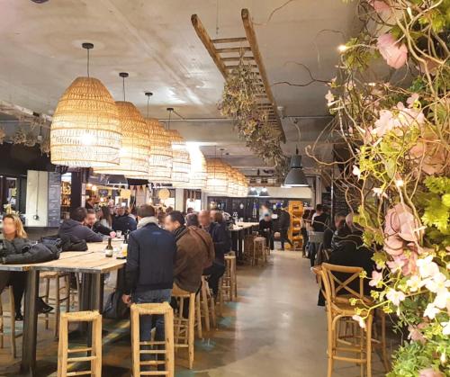 Restaurant, Appartement design, wifi, centre historique, balcon near Tous Les Plaisirs Du Pain