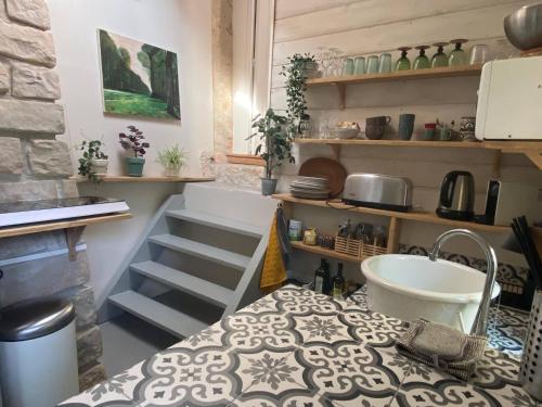 Konyha, L'Atelier in Montigny-sur-Loing