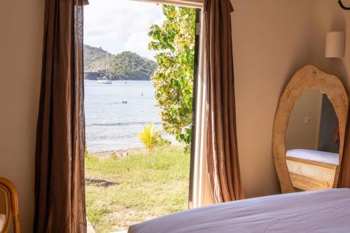 נוף, Galleon Beach 2 Bedroom Cottages in אינגליש הארבור