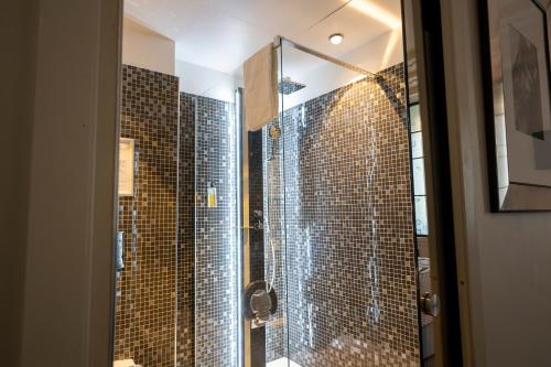 Junior Suite image 6