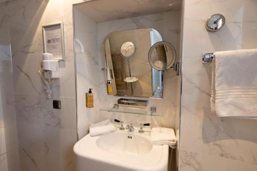 Hotel Le Meurice - image 14