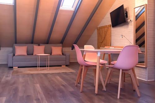 Loft independiente con Piscina compartida en Centro de Valencia 3