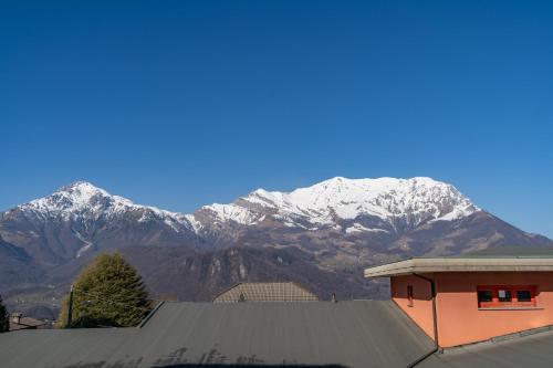 Seadmed, The Terrace on the Grigne in Cassina Valsassina