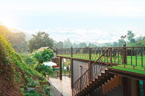 Arbuya River Hill in Bo Klue