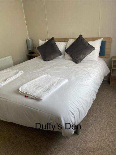 Duffy's Den - Parkdean California Cliffs - Fulmar 45