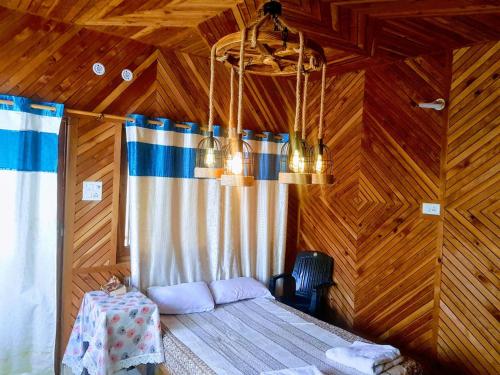 2 twin beds
