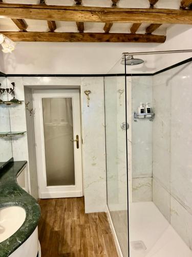 D.R.Rome Spanish Luxury Suites 5