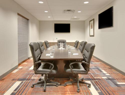 Wingate by Wyndham San Angelo - image 27