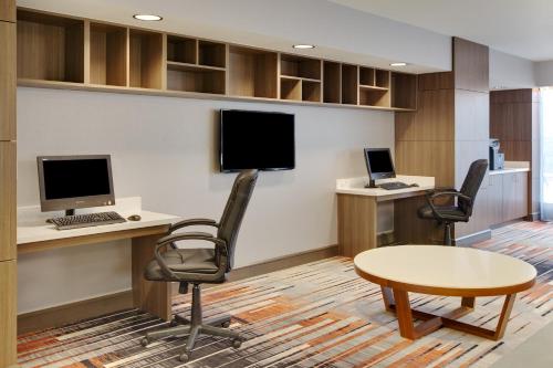Wingate by Wyndham San Angelo - image 25
