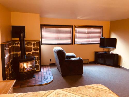 Glenwood Springs Cedar Lodge in Glenwood Springs, USA