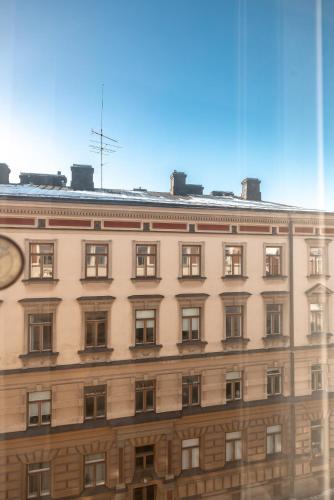 2ndhomes Luminous Studio with Great Location