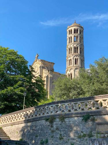 Villa Japandi avec vue - en Uzège