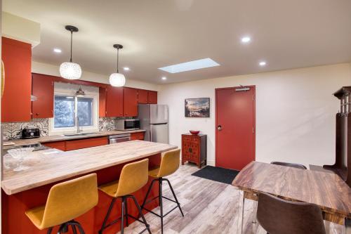 Konyha, Rustic Elegant Stays in Niagara Benchlands in Lincoln (ON)