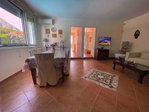 Blue Paradise Seaview villa with private pool in Thimári