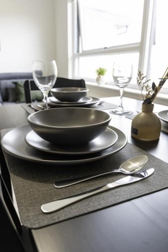 Facilities, Charlotte Apartment near People's Palace and Winter Gardens