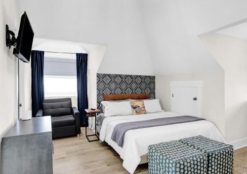 Walk to Memphis Nightlife, 100 Yr Old Cozy Apt Walk to Memphis Nightlife, 100 Yr Old Cozy Apt