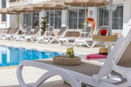 Cactus Hotel (Larnaca) - Deals, Photos & Reviews