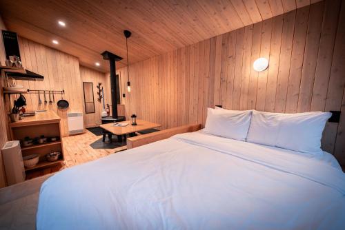 Kilátás, ÈST Éco-cabines (EST Eco-cabines) in Nouvelle (QC)