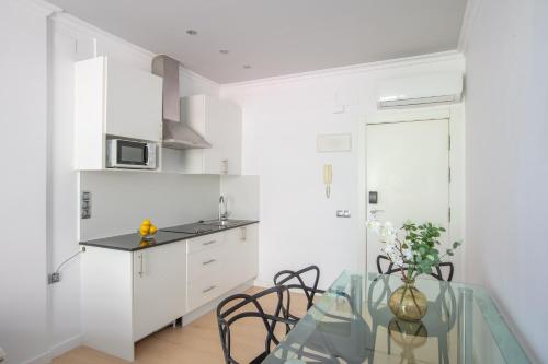 Apartamentos Senabre Palais - image 11