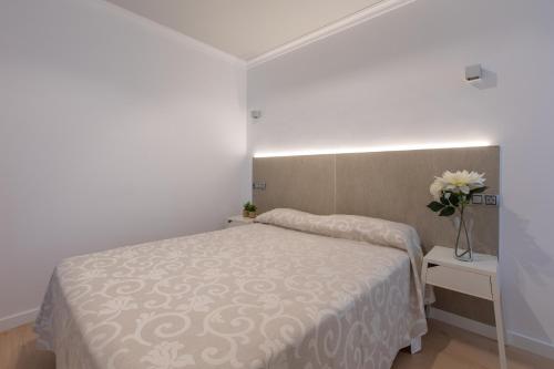 Apartamentos Senabre Palais - image 3