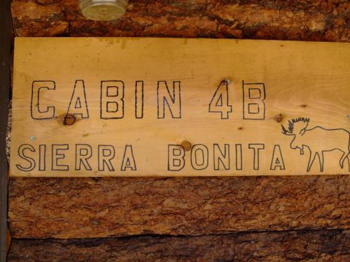 Sierra Bonita Cabins and RV Park - image 8