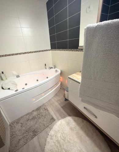 Pied-a-terre de reve a Marseille - Confort & Style & moderne & equipe & cosy in Saint-Barthélemy