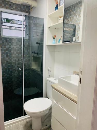 Bathroom, Ape/V. Militar/Deodoro/UNIFA/EsSLog/Metro/Maracana in Bento Ribeiro