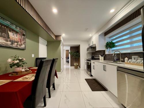 Brand New 2 Bedroom Suite in Langley Twp - Play Area, Patio & Mini Golf in Aldergrove (BC)