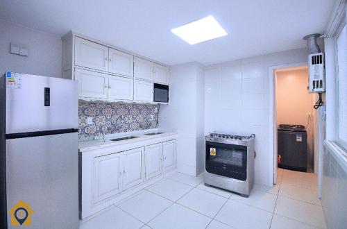 Apartment image 8