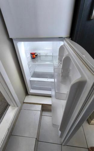 Small private self-contained unit, Auckland (fotografie 7)