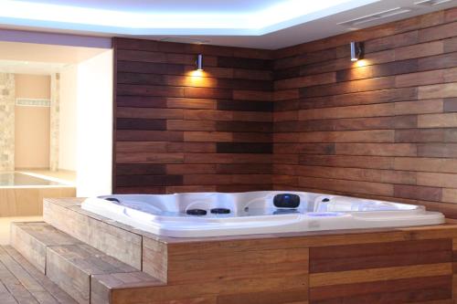Hot tub, Park Hotel i Spa Vella Hills in Velingrad